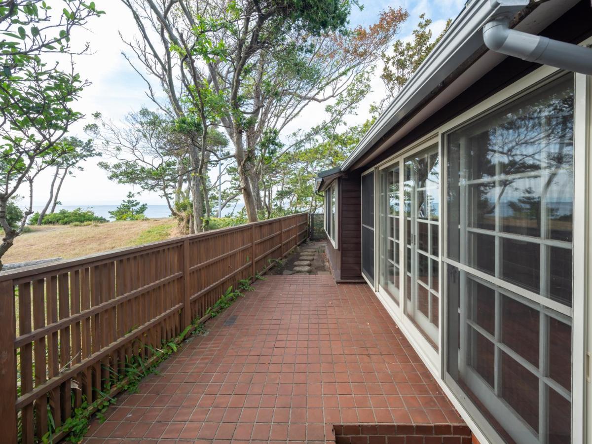 Hayama Isshiki Beach House -葉山 一色海岸の家 - ペット可 Eksteriør bilde