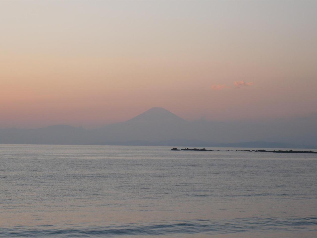 Hayama Isshiki Beach House -葉山 一色海岸の家 - ペット可 Eksteriør bilde